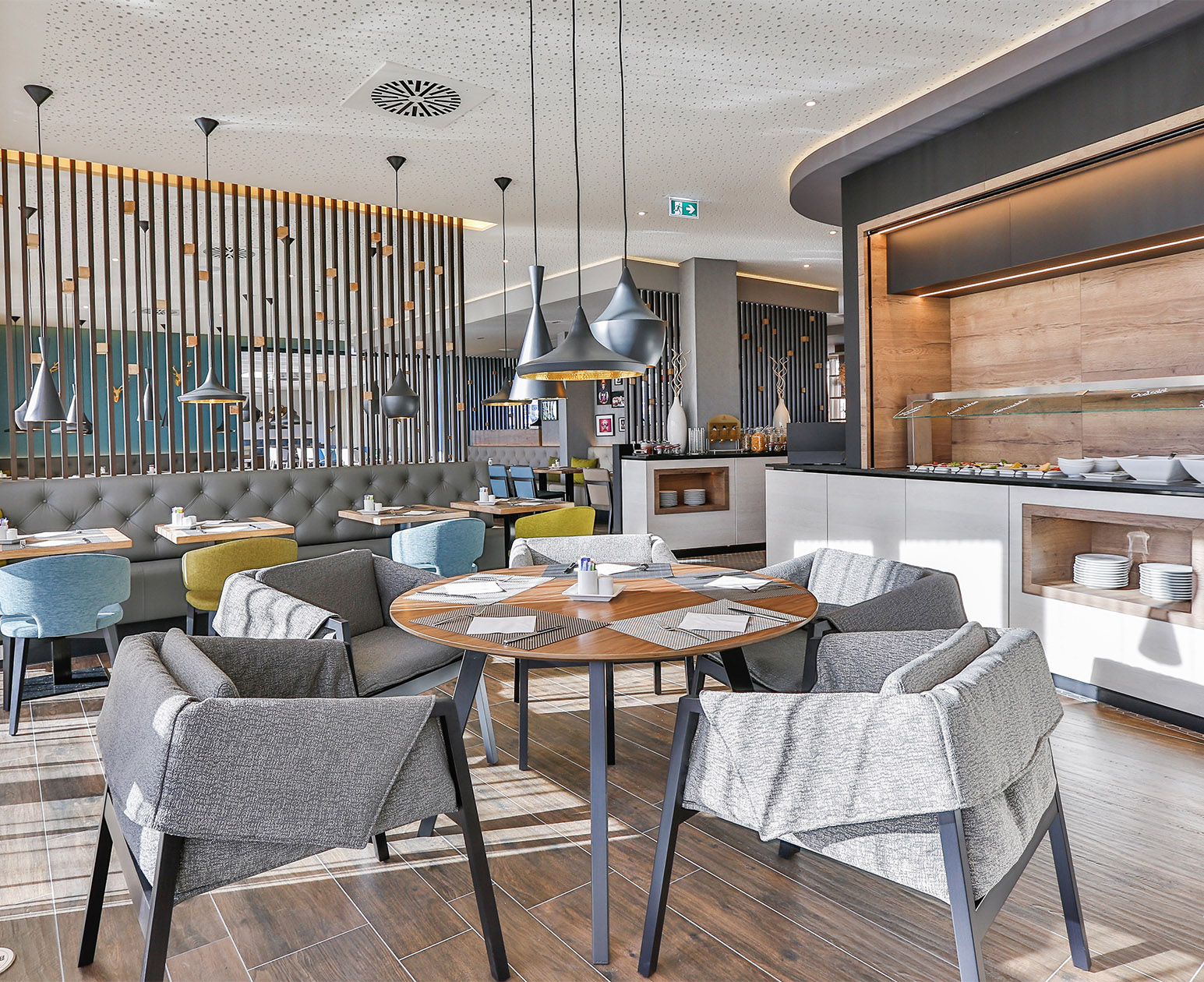 strohm-gewerblich-visions-galerie-0001_Restaurant Fruhstuck 2